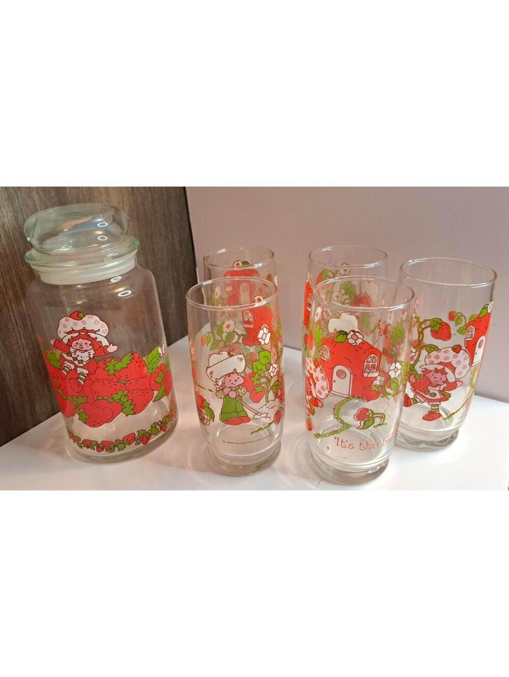 Vintage 1980 American Greetings Strawberry Shortcake Canister Jar & 5 Glasses